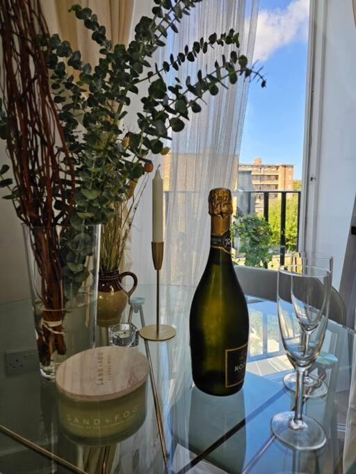 Appartamento Cosy And Quiet One Bedroom Thames Flat Londra
