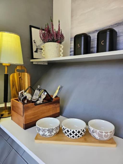 Cosy And Quiet One Bedroom Thames Flat Appartamento Londra